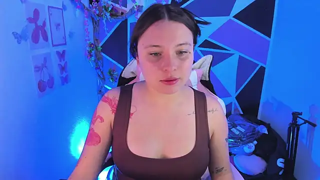 XXX chat uživo modela little_emma0