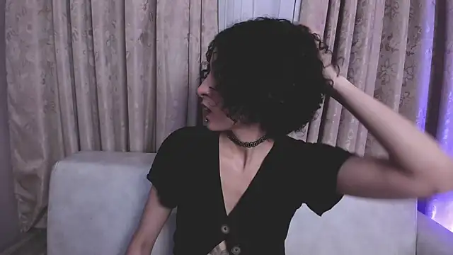 LyraVendrell Live XXX Chat