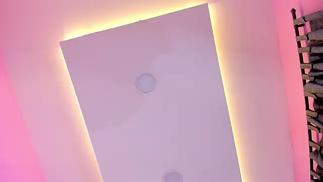 nicolle_pierceのライブXXXチャット