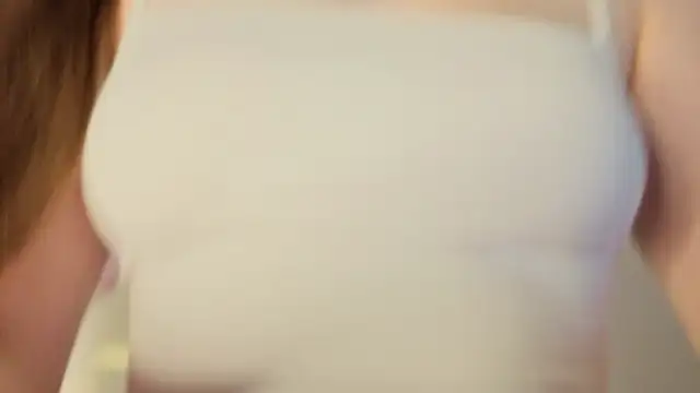 LisaSweetie's Live XXX Chat