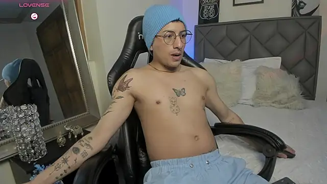 Dereck_Klainn Live XXX chat