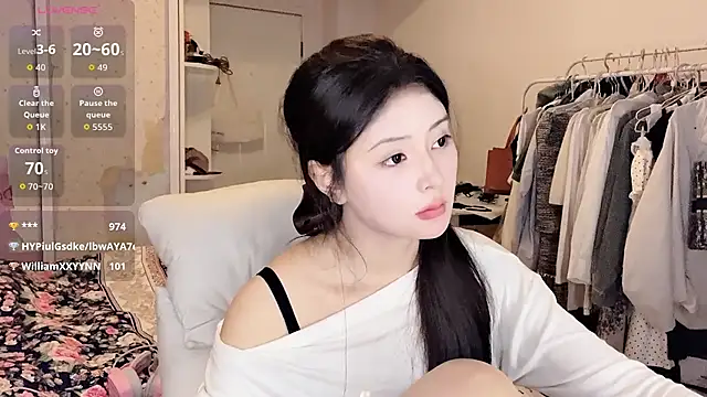 secret-anan Pertunjukan Webcam