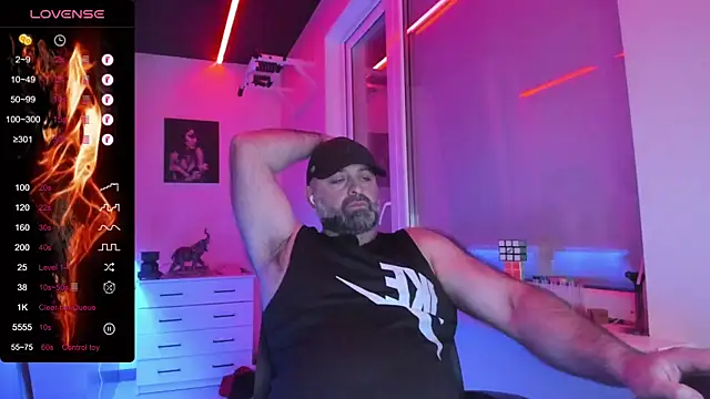 HAIR-MAN élő XXX-chatje