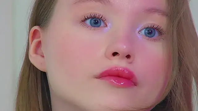 Онлайн чат XXX KeiraAsti
