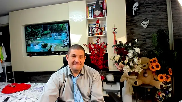 Chat XXX en directo de SpartacusDaddy48
