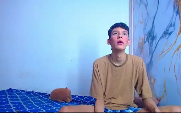 Desire_Boys1 Chat XXX in diretta