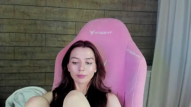 VanessaVienne 即時 XXX 聊天