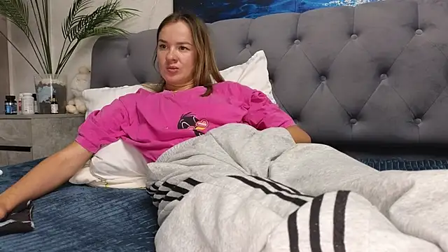 Strip-Lady Chat XXX live