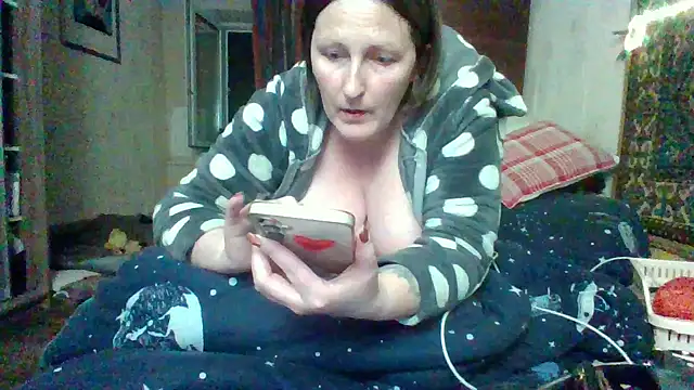 AllaSowinskaya's Live XXX Chat