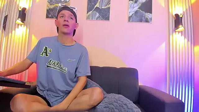 DesiresOfOlympus_ Live XXX-chat