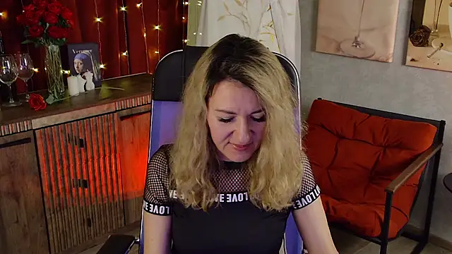 Онлайн чат XXX DonnaSmitth