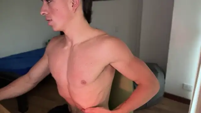 Chatroom XXX en direct de JUSTIN_JHONS