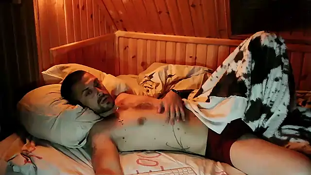 Deniskaaaaa1's Live XXX Chat