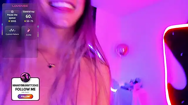 Webkamerová show MaryAnneeXOO