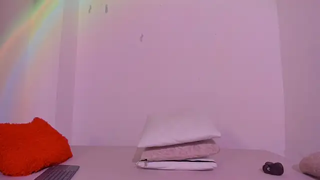 Noaah_0814 élő XXX-chatje