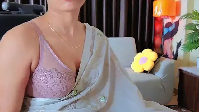Wow-nisha's Live XXX Chat