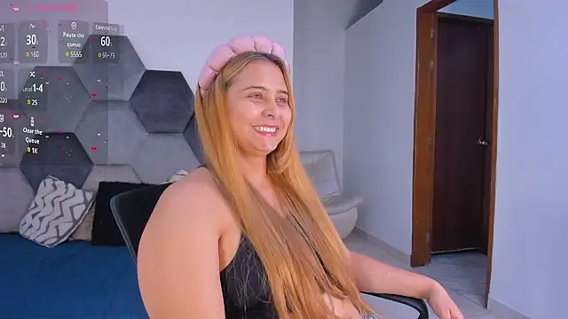 MikaelaStone Live XXX Chat