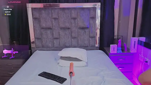 LeoMonnroe Webcam show