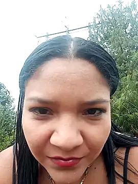 Онлайн чат XXX Scarlet_blaze_outdoors