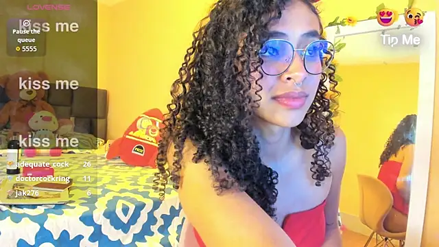 Chat XXX en directo de Keniia_rizz