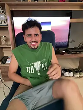AlexGameplay's Live XXX Chat