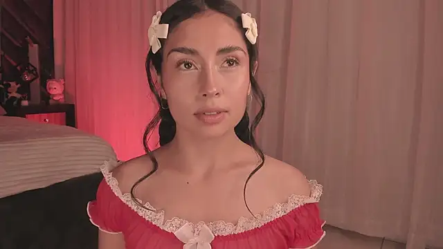 iberiavega Adlı Modelin Canlı XXX Sohbeti