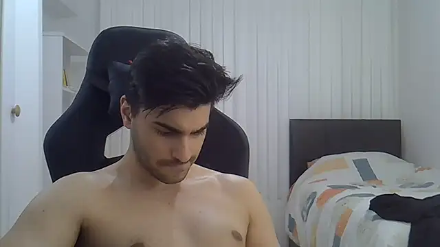 ciceroable Adlı Modelin Canlı XXX Sohbeti