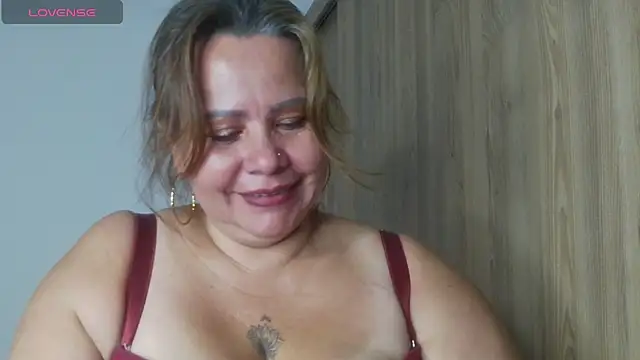 dulce_anahi_'s Live XXX Chat