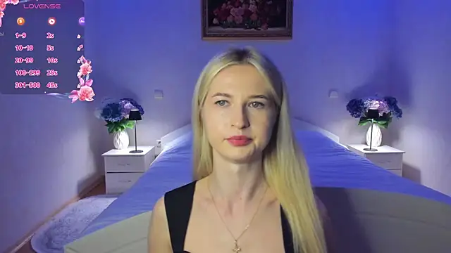 Julie_Blaze Chat XXX in diretta
