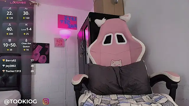 TOOKIOG_ live XXX chat