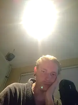 piercingpik webkamerás műsora