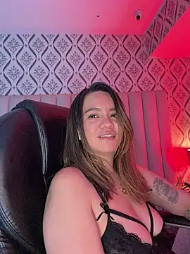 XXX chat uživo modela Sky_Junne