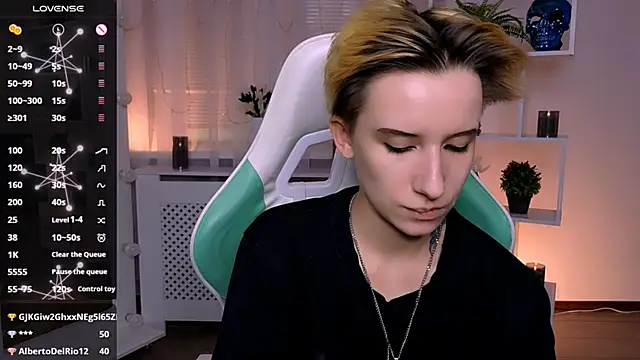 _Rein_ramm live XXX chat