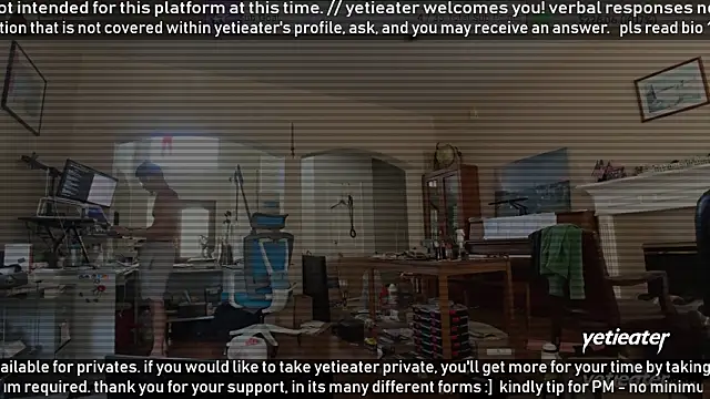 yetieater Chat XXX live