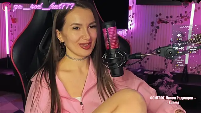 -RED_HAT- Live XXX-Chat