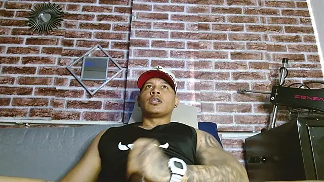 โชว์เว็บแคมของ jordan_bigcock_