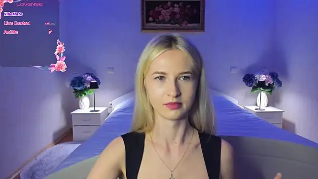 Julie_Blaze's Live XXX Chat