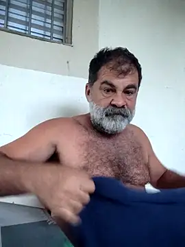 Peludo173317's Live XXX Chat