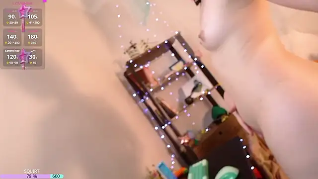 Chat +18 de Elise_Nyx ao vivo