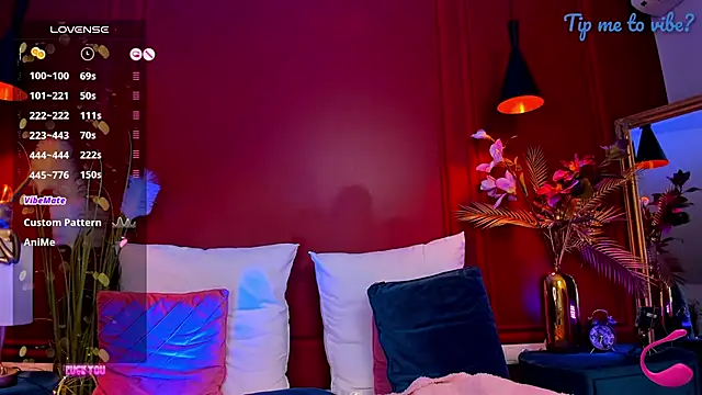 Mayzzie লাইভ XXX চ্যাট
