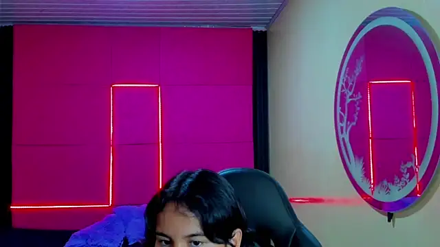 VioletFaith Chat XXX live
