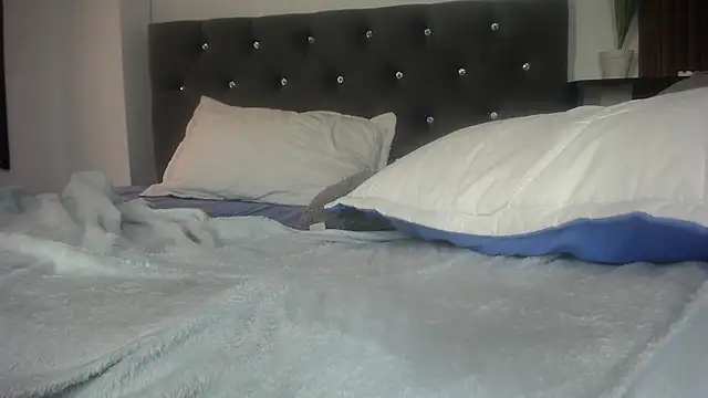 Jesven Live XXX chat