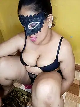 Czat XXX na żywo – Crushme_cpl