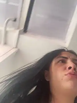 MadisonCambel Adlı Modelin Canlı XXX Sohbeti