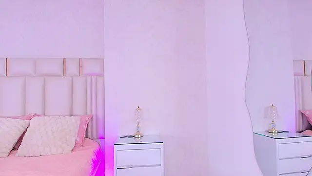 XXX chat uživo modela alanarose18