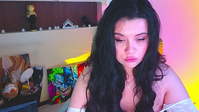 Chat +18 de Malika_uAngel ao vivo