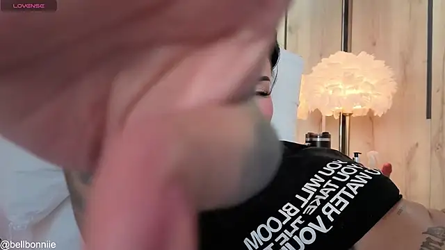 belllbonniie Show in webcam