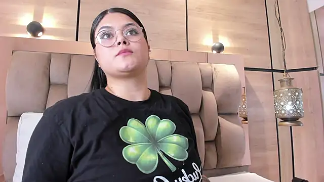 im_mou_ Chat XXX live