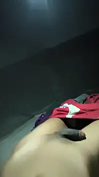 Živý XXX chat IMBADBOY4U