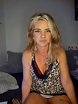 Amazing_Bella Chat XXX live